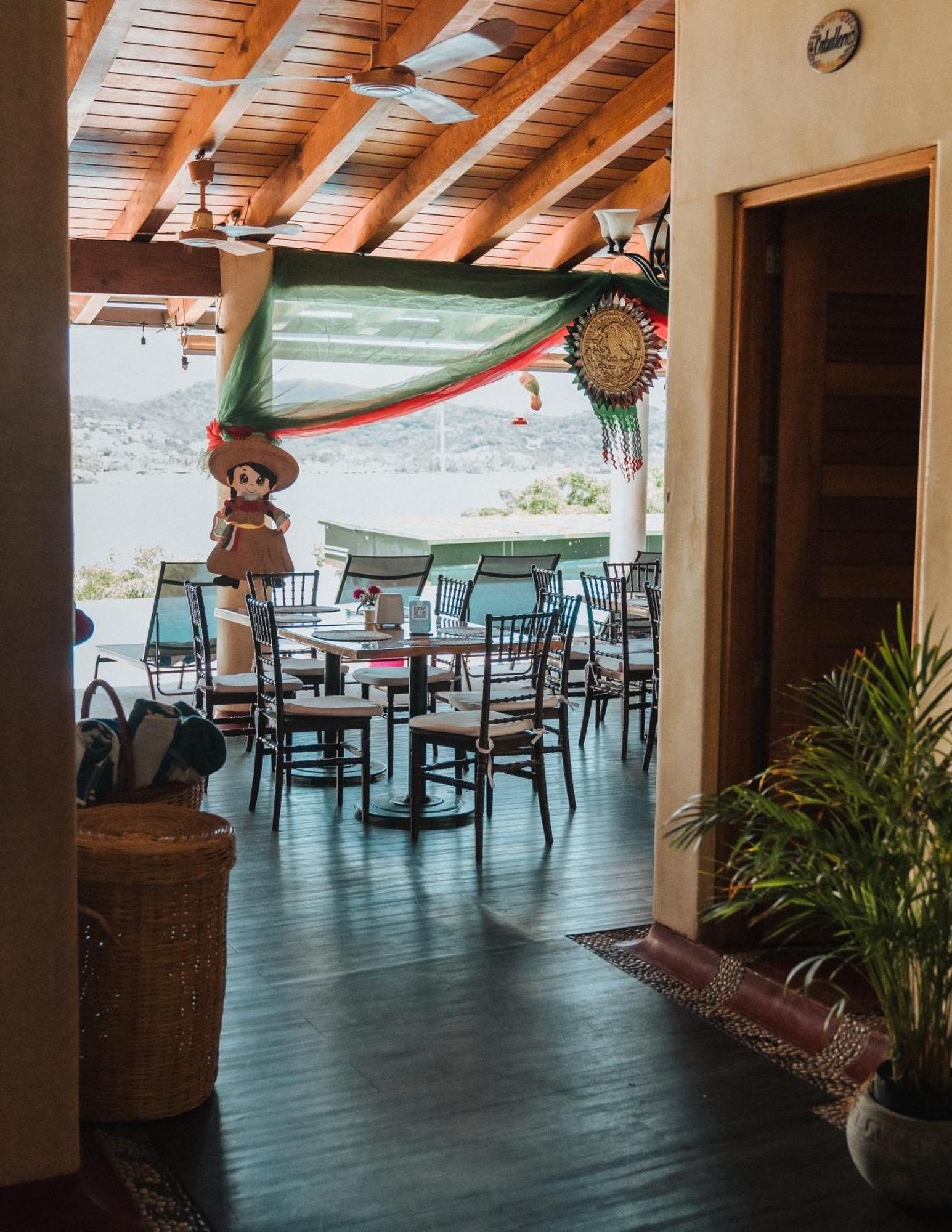 Villa Del Pescador Zihuatanejo Exterior foto